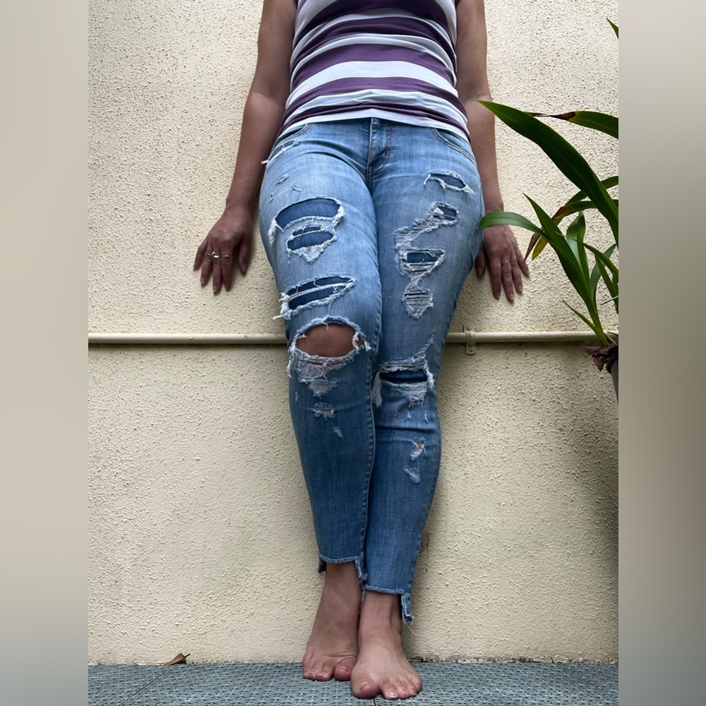 American Eagle Outfitters Distressed Jeggings Size 8 Short